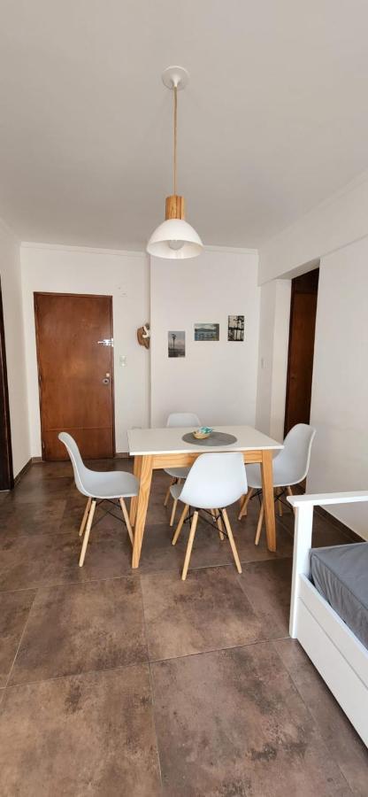 Departamento Impecable, Muy Luminoso Y Muy Equipado.