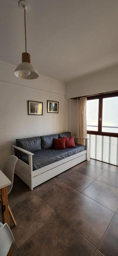 Departamento Impecable, Muy Luminoso Y Muy Equipado. Apartment